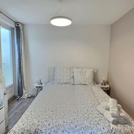 Charmante Maison De Ville Montreuil  Extérieur photo